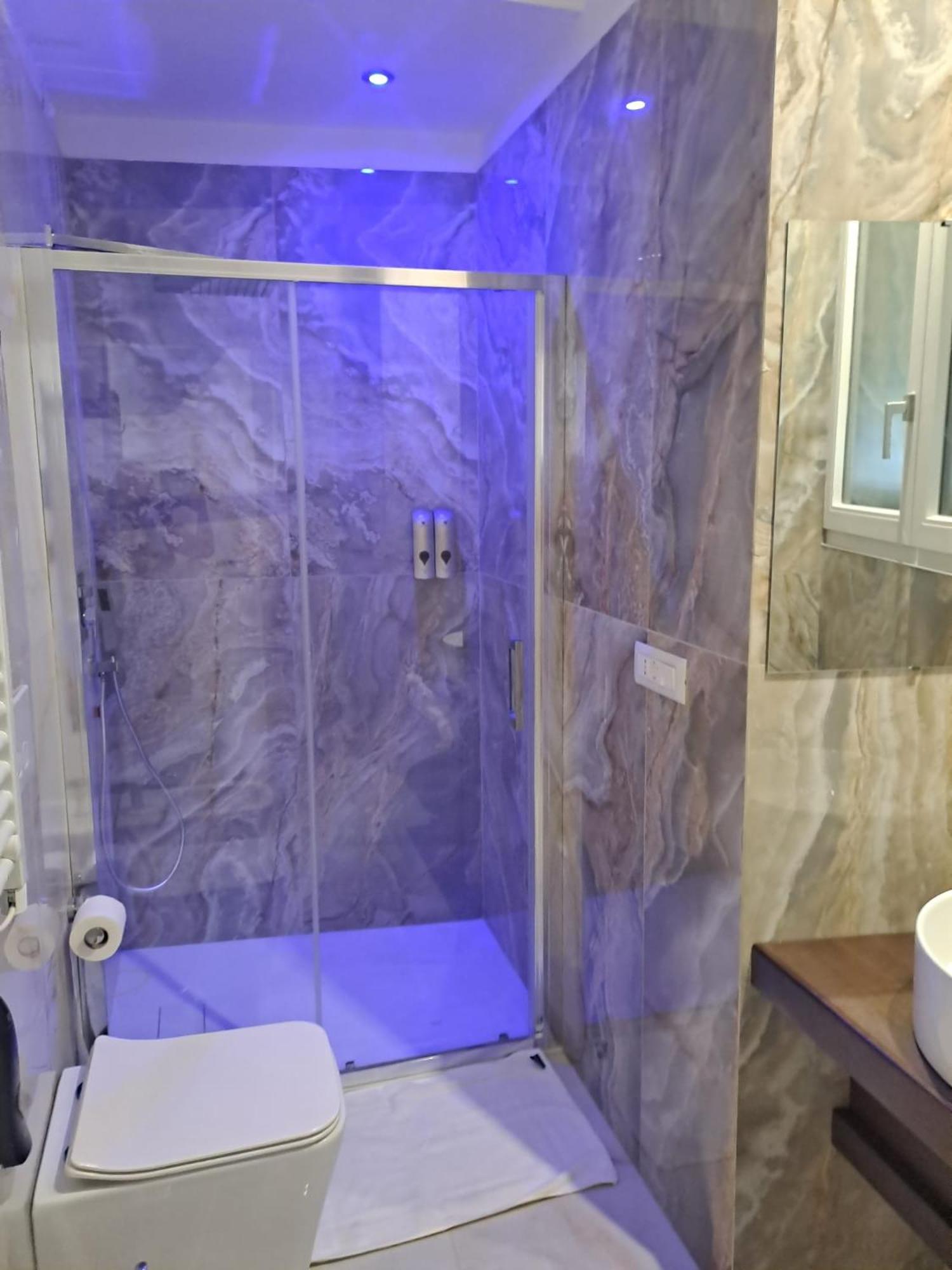Le Stanze Di Venere Hotell Napoli Eksteriør bilde